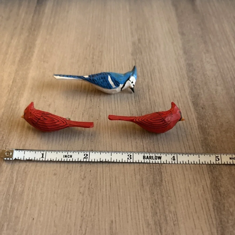 Lot 3 Vtg Carow Handmade Carved Wood Bird Pins Brooch Painted Folk Art Miniature